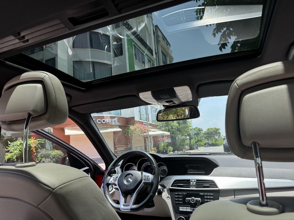 Mercedes Benz C Class 2012 C300 AMG siêu mới. Mua bán Ô tô tại Huyện Mỹ Đức Hà Nội được đăng bởi Mr. Đại mua bán ô tô hình 20