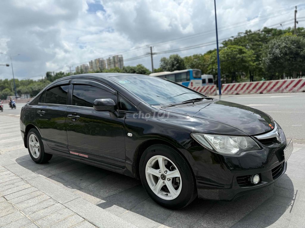 Honda civic 2009 số sàn gd đẹp êm sẵn dùng giá rẻ. Mua bán Ô tô tại Thành phố Thuận An Bình Dương được đăng bởi Kim Nam Auto Tom  hình 3