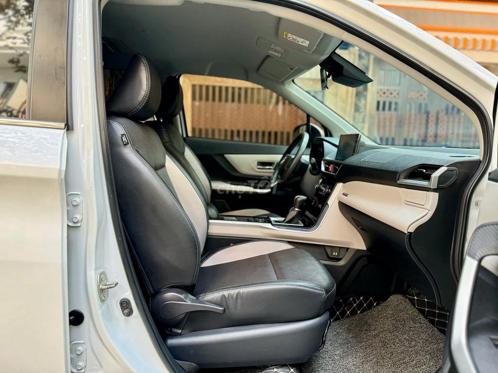 Veloz 2022 số tự động màu trắng. Mua bán Ô tô tại Quận Gò Vấp Tp Hồ Chí Minh được đăng bởi Quang hình 4