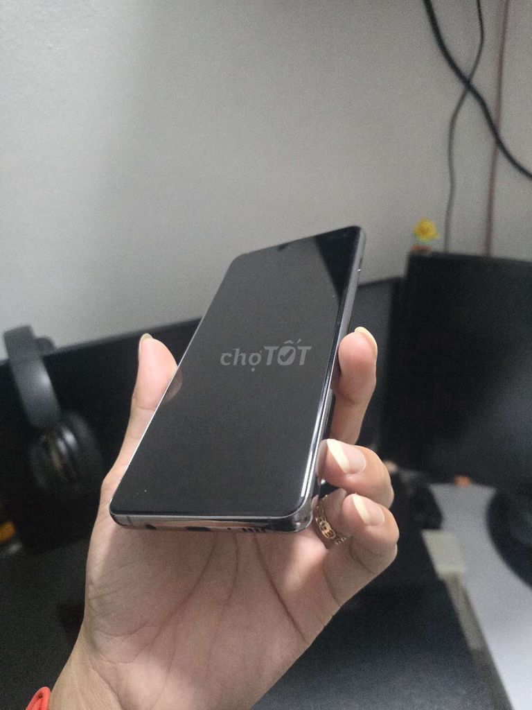 Samsung Galaxy S10 Trắng Đã thay màn. Mua bán Điện thoại tại Quận Gò Vấp Tp Hồ Chí Minh được đăng bởi Alvin Phước Phạm hình 1