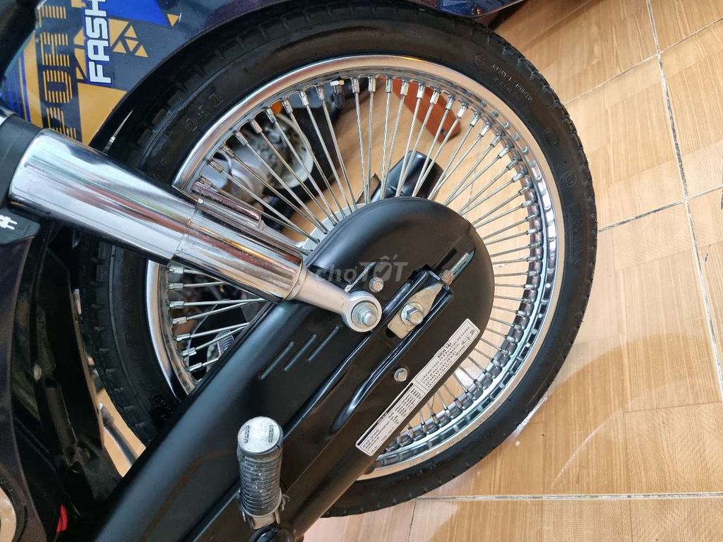 Honda Super Cub 50 Xanh trắng. Mua bán Xe máy tại Quận Ninh Kiều Cần Thơ được đăng bởi CHXM Trung Trưc  hình 10