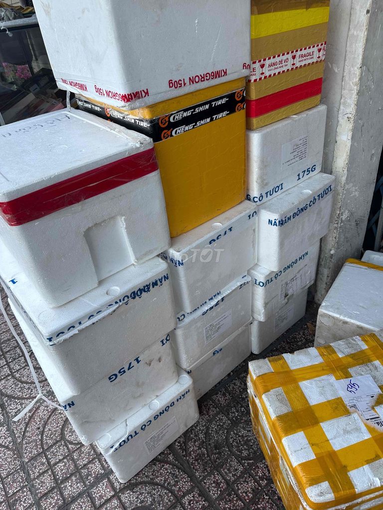 Thùng xốp Trắng 50x30x20cm đẹp. Mua bán Nội thất, đồ gia dụng khác tại Quận Phú Nhuận Tp Hồ Chí Minh được đăng bởi  Bông Lê chuyên sỉ và lẻ âm thanh Nhật Mỹ hình 1