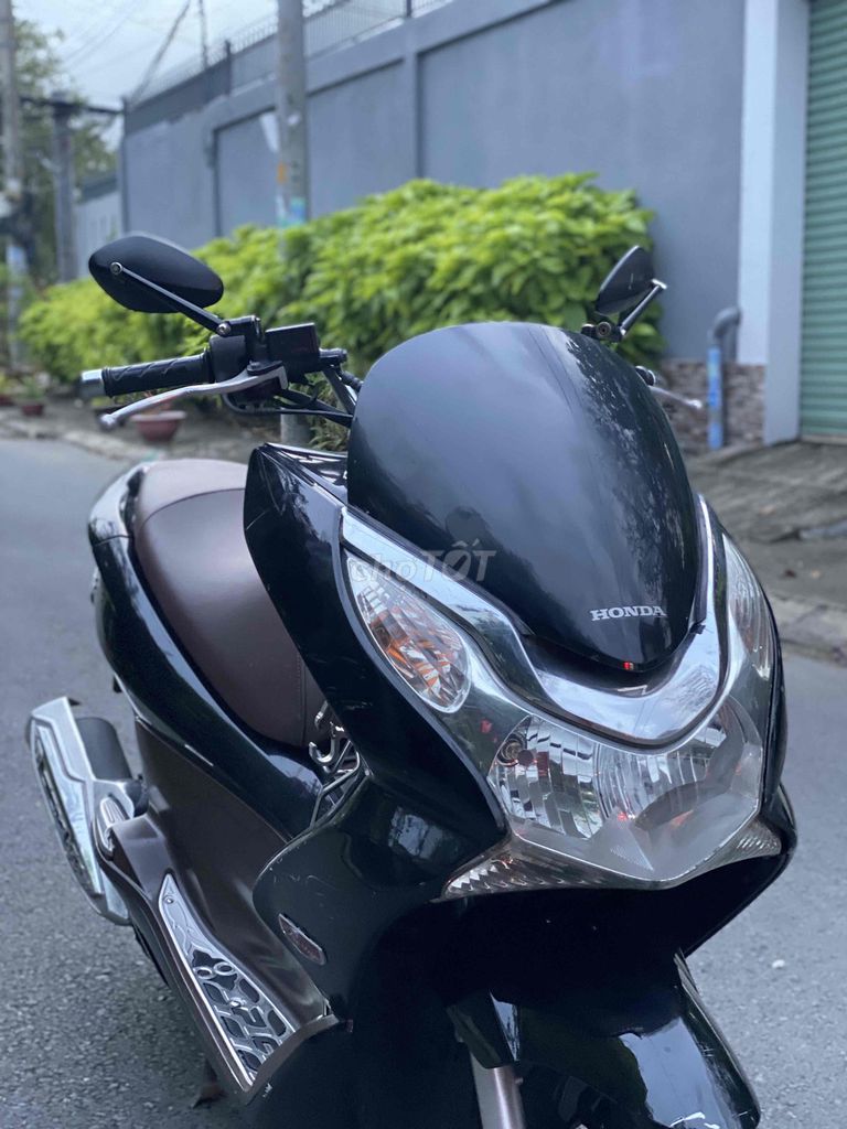 HonDA  PCX 2011  màu đen mới ken  125 Fi  95 %. Mua bán Xe máy tại Thành phố Thủ Đức Tp Hồ Chí Minh được đăng bởi Nguyễn Thanh Bình hình 5