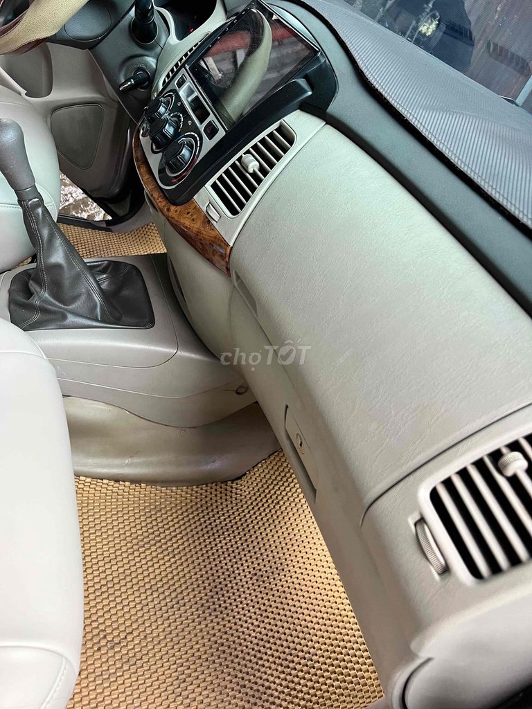 Toyota Innova 2014 -2.0E xe Chuẩn gia đình xịn. Mua bán Ô tô tại Thị xã Tân Uyên Bình Dương được đăng bởi oto bay quynh  hình 11