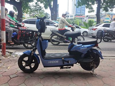 Bán xe điện Mini màu xanh. Mua bán Xe điện tại Quận Đống Đa Hà Nội được đăng bởi Thiên Hương