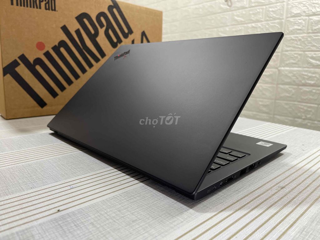 Thinkpad X1 Carbon 99% Core i7-ram16g-FHD nhẹ 1kg