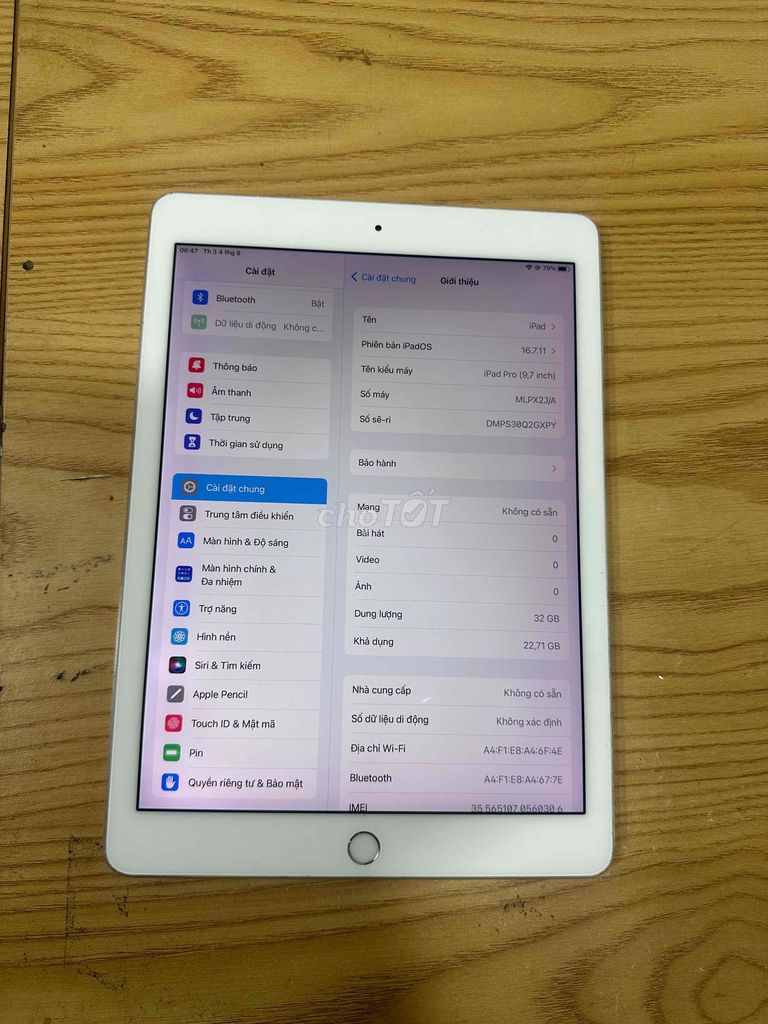 Apple iPad Pro 9.7 inch 32GB lắp sim 4G. Mua bán Máy tính bảng tại Quận Nam Từ Liêm Hà Nội được đăng bởi Ngô Thị Yến hình 1
