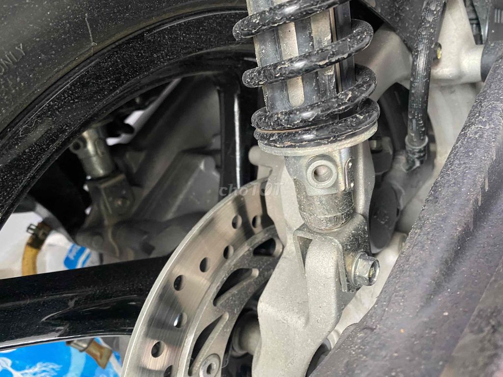 SH Ý 150 SỐ MÁY 1089 ĐK 2015 ZIN 100% TRÙM MỀN CỌP. Mua bán Xe máy tại Quận Bình Thạnh Tp Hồ Chí Minh được đăng bởi A HƯNG hình 4