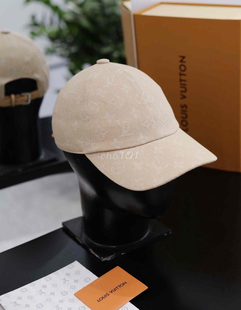 Nón/ Mũ Nam LV Cao Cấp. Mua bán Phụ kiện thời trang khác tại Quận Bình Tân Tp Hồ Chí Minh được đăng bởi Trúc Phương hình 1