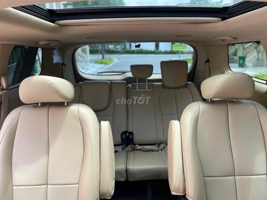 Kia Sedona 2019 2.2 DAT Luxury - 107000 km. Mua bán Ô tô tại Thành phố Thủ Đức Tp Hồ Chí Minh được đăng bởi Văn Dũng hình 18