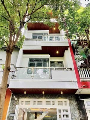 Siêu phẩm nhà phố đường Tôn Thất Thuyết, Quận 4. Giá 3,85 Tỷ/ 4,5x12m.. Mua bán nhà ở tại Quận 4 Tp Hồ Chí Minh được đăng bởi Duy Hiếu