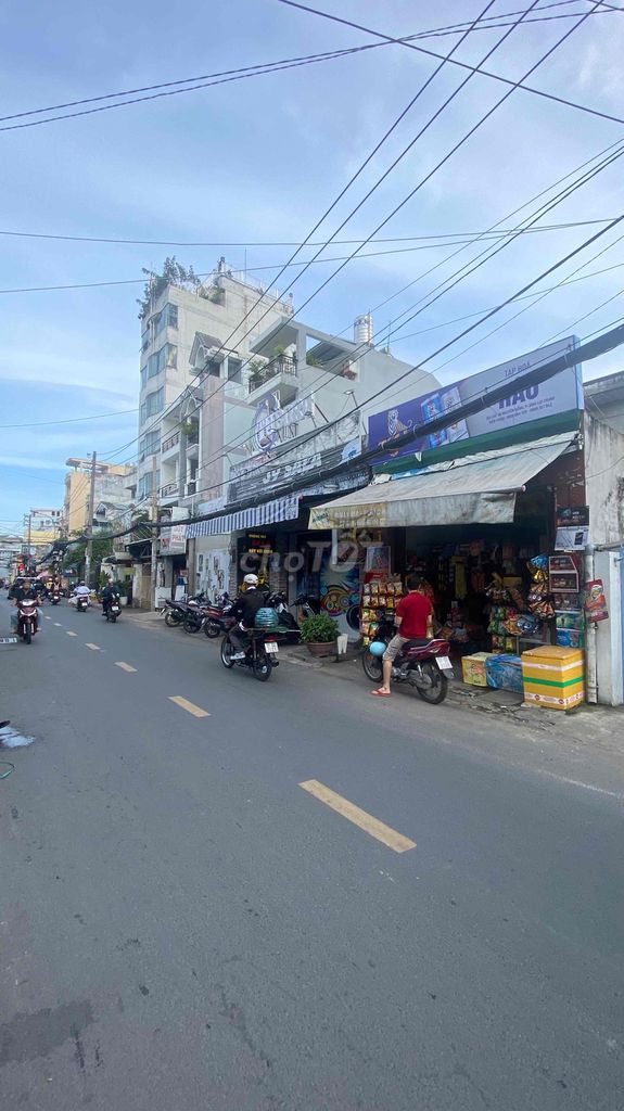 Bán mặt tiền Nguyên Hồng P11 Bình Thạnh. Mua bán nhà ở tại Quận Bình Thạnh Tp Hồ Chí Minh được đăng bởi Minh Khiêm Land hình 1