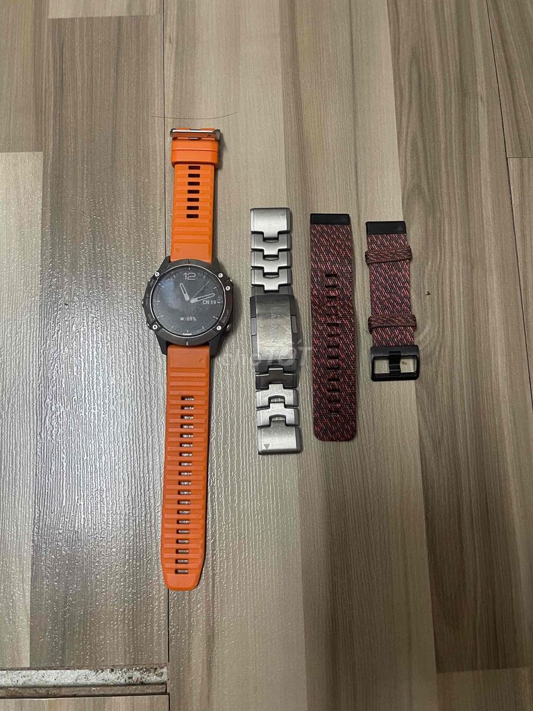 Đồng hồ garmin fenix 6 SAFFHIRE TITANIUM