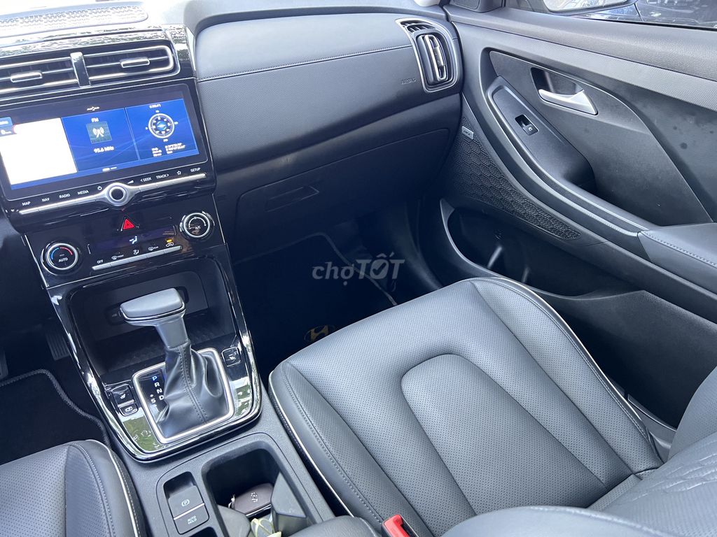 Hyundai Creta cao cấp 2023 “8 nghìn km” như mới 6x. Mua bán Ô tô tại Quận Cầu Giấy Hà Nội được đăng bởi Xe Cũ Dương Đô hình 6