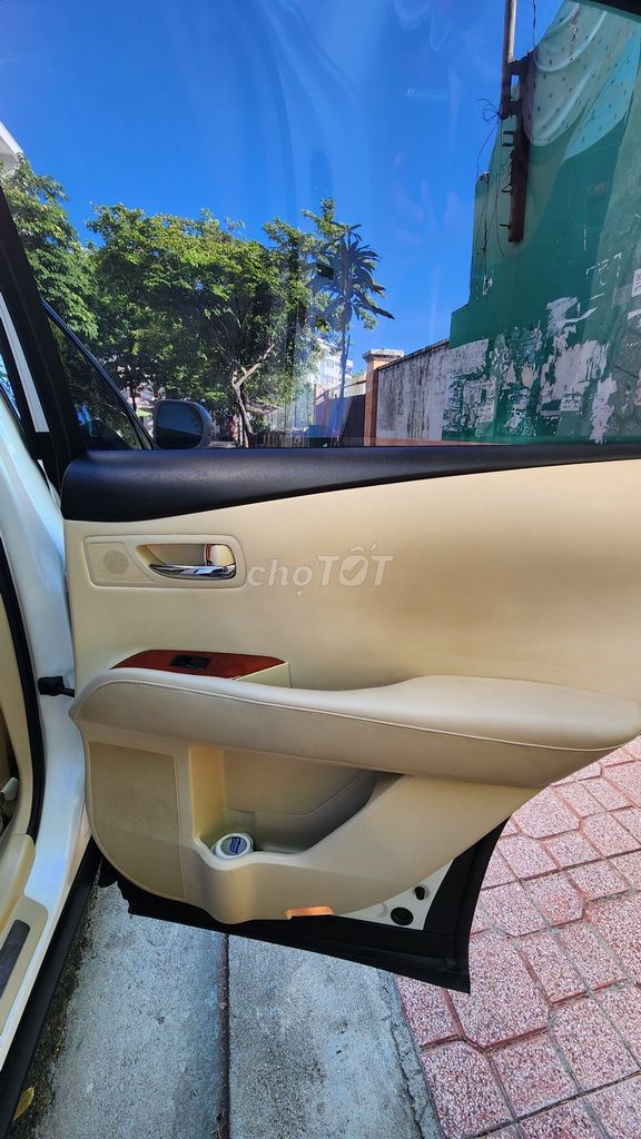 Lexus RX 2010 450h - 120000 km. Mua bán Ô tô tại Thành phố Thủ Đức Tp Hồ Chí Minh được đăng bởi Hoang Giang Phan hình 6