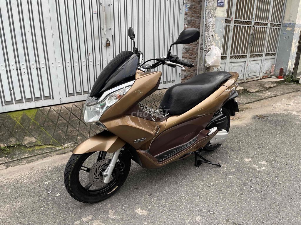 PCX 125 2011 bstp 9chủ xe đẹp máy zin bao ngon. Mua bán Xe máy tại Quận Bình Tân Tp Hồ Chí Minh được đăng bởi Huy hình 3