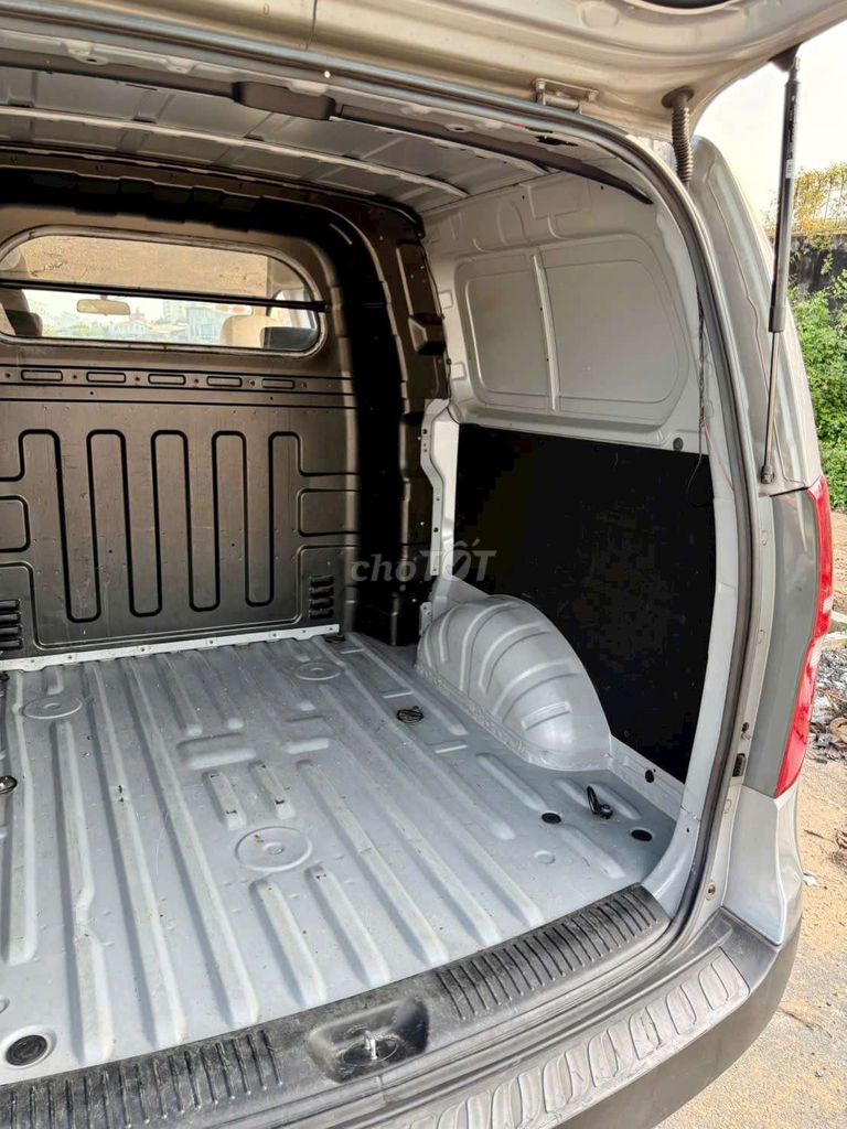 Hyundai Starex tải van. Mua bán Ô tô tại Quận 12 Tp Hồ Chí Minh được đăng bởi quan hình 17