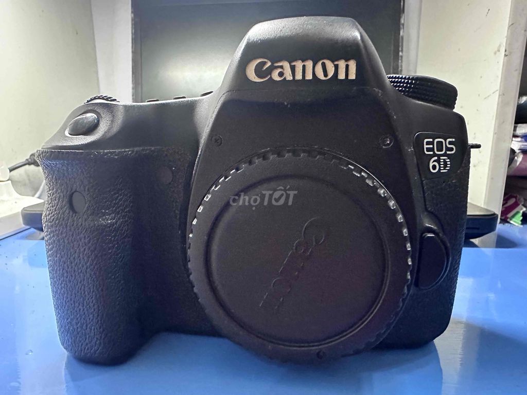 Máy ảnh Canon EOS 6D Đen Đã sử dụng. Mua bán Máy ảnh, Máy quay tại Huyện Phú Vang Thừa Thiên Huế được đăng bởi Phan Bá Hưng hình 1