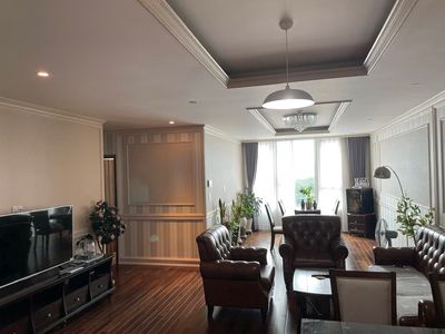 Аренда · 2 комн. · 87 м² · Quận Tân Bình, ул. Phạm Văn Hai