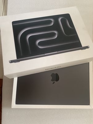 Macbook Pro M3 13 inch Open Box AppleCare+ 2027