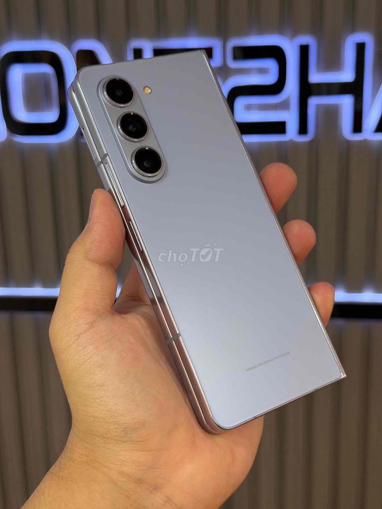Samsung Galaxy Z Fold5 12GB/256GB Tím. Mua bán Điện thoại tại Quận 3 Tp Hồ Chí Minh được đăng bởi Phone2Hand hình 1