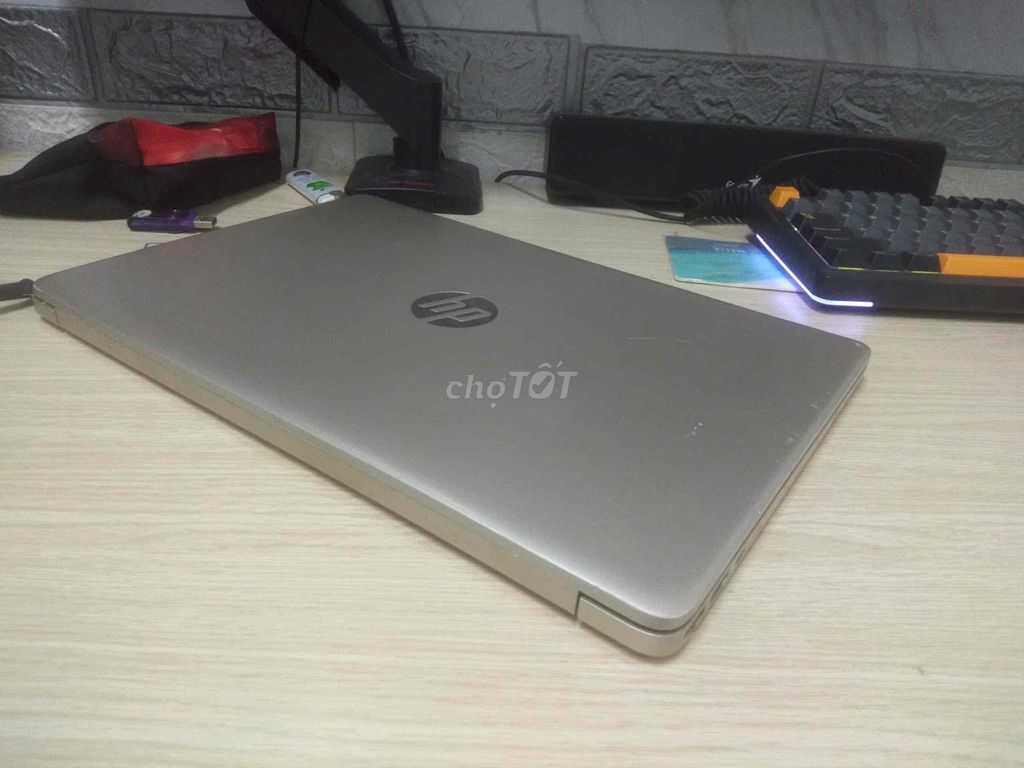 HP Core i7 thế hệ 10, 8GB/256GB, vga rời 2gb. Mua bán Laptop tại Quận 1 Tp Hồ Chí Minh được đăng bởi Trang hình 1