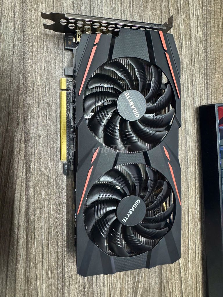 VGA Giga RX 570 4GB