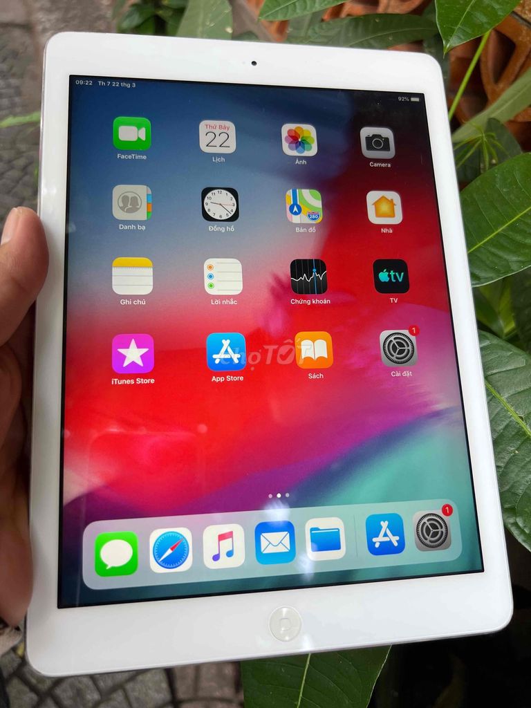 Ipad Air 16g 4g wifi. Máy đẹp xuất sắc. zin chuẩn