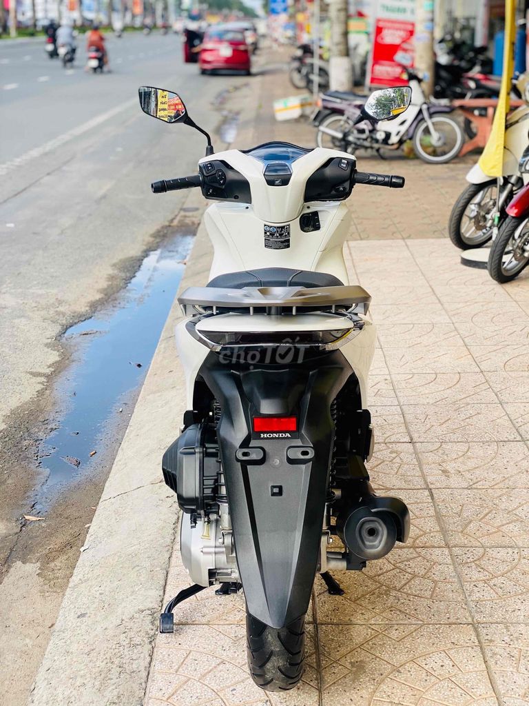 SH 125 CBS 2020 xe đẹp zin chuẩn có bán góp🔥. Mua bán Xe máy tại Quận Ninh Kiều Cần Thơ được đăng bởi Hiếu Xe máy Tân Liên Hưng 2 hình 5