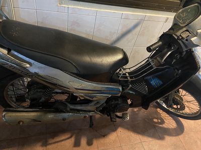 Cần bán xe như hình, giấy tờ đầy đủ xe mạnh êm. Mua bán Xe máy tại Quận 3 Tp Hồ Chí Minh được đăng bởi Nguyễn Thanh Hữu