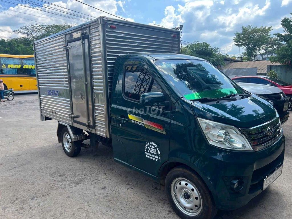 BÁN GẤP Teraco 900kg đời 2022 thùng kín 2m7. Mua bán Xe tải, xe ben tại Thành phố Thuận An Bình Dương được đăng bởi Xe tải Bình Dương hình 1