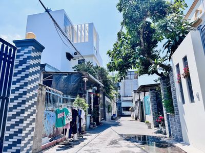 P. Linh Xuân, ngay MN Thỏ Ngọc, lô 120m2 full TC bán gấp chỉ 4.39 tỷ .