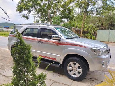 Toyota Fortuner 2010 2.5G - 15 km. Mua bán Ô tô tại Huyện Quỳ Hợp Nghệ An được đăng bởi PHAN Thuong 