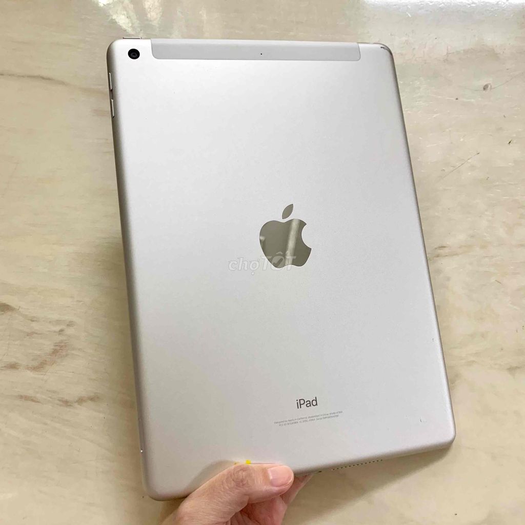 iPad Gen 6 sài sim và wifi đẹp zinall