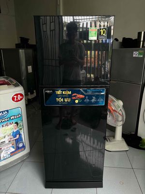 Tủ lạnh Aqua Inverter 186 lít
