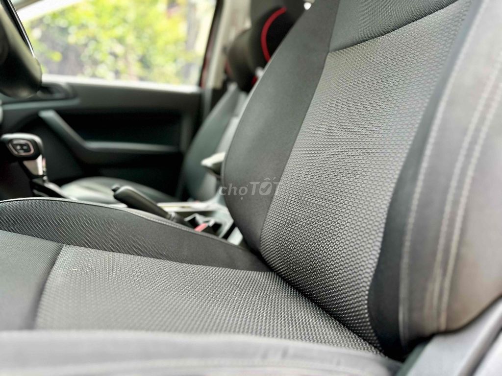 Ford Everest 2.0 AT Chất xe đẹp 1 Chủ - KM chuẩn 💯. Mua bán Ô tô tại Quận Gò Vấp Tp Hồ Chí Minh được đăng bởi DH AUTO FORD CHUYÊN XE FORD LƯỚT CHẤT LƯỢNG CAO hình 13