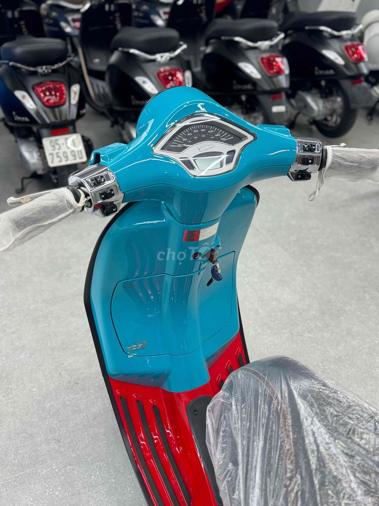 Vespa Primavera 125 bản Color Vibe 2025 mới 100%. Mua bán Xe máy tại Quận Cái Răng Cần Thơ được đăng bởi Cửa Hàng Xe Máy Quang Sang hình 6