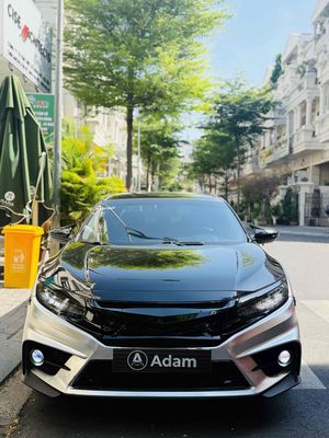 Honda Civic RS 2019 1.5turbo lên nhiều đồ chơi