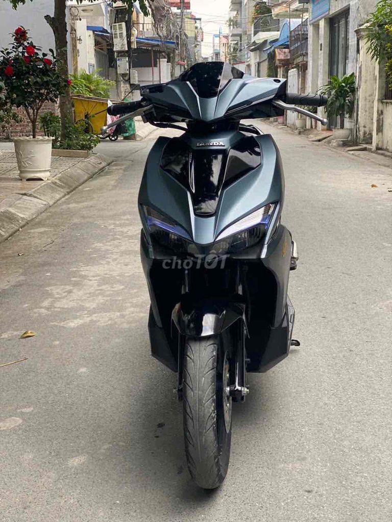 Honda airblade đời cao zin đẹp mê ly. Mua bán Xe máy tại Quận Hồng Bàng Hải Phòng được đăng bởi Ly  hình 1
