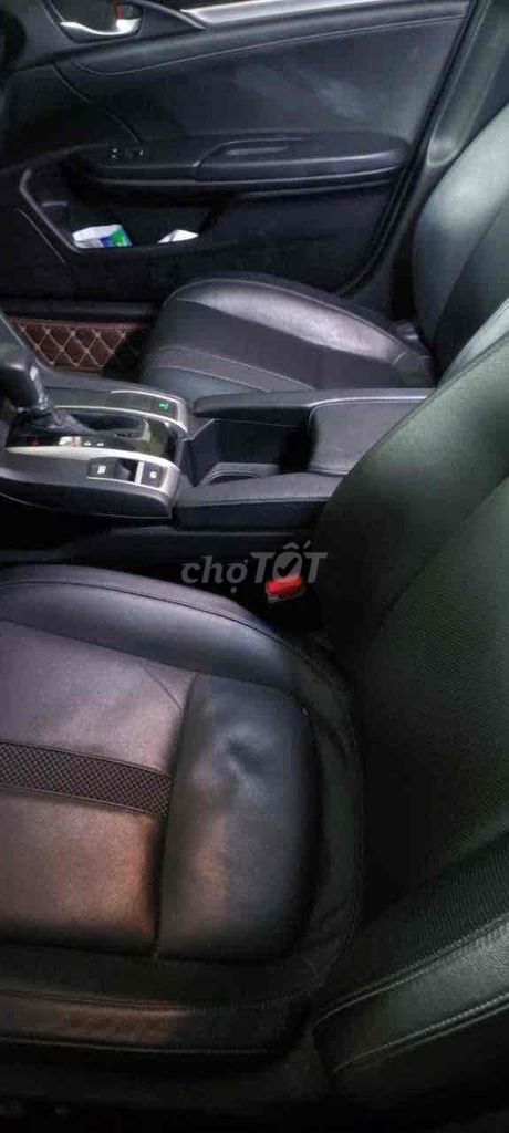 Honda Civic 2019 G 1.8 AT - 330000 km. Mua bán Ô tô tại Quận Bình Tân Tp Hồ Chí Minh được đăng bởi Lê Lợi  hình 4
