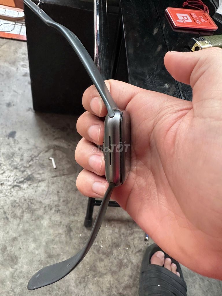 Apple Watch Series 4 44mm Đen. Mua bán Thiết bị đeo thông minh tại Quận Hai Bà Trưng Hà Nội được đăng bởi Đạt hình 1