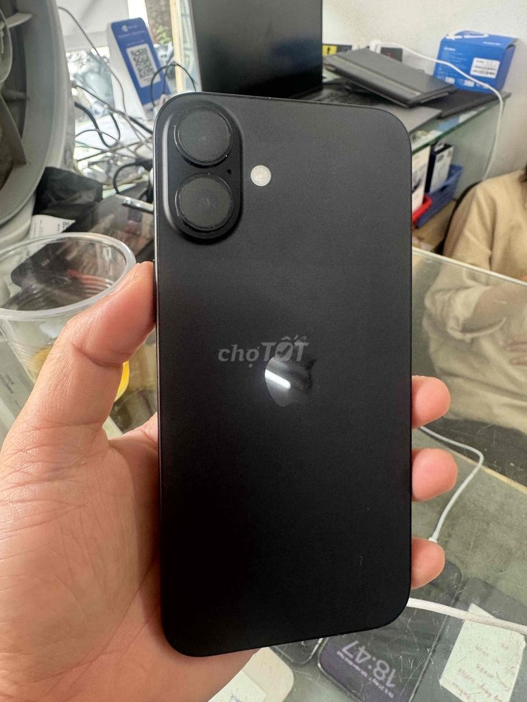 Apple iPhone 16 Plus 128GB Đen Pin 95. Mua bán Điện thoại tại Quận Đống Đa Hà Nội được đăng bởi Lê Khuyến hình 1