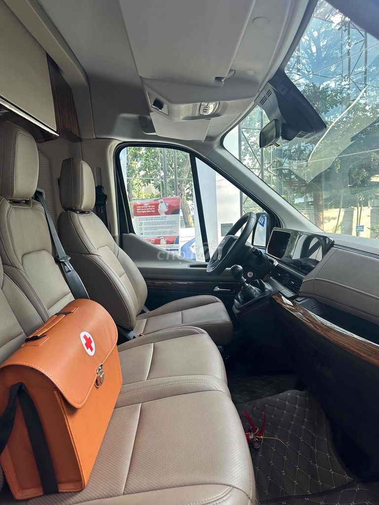 Ford Transit 2025, chỉ từ 250tr nhận xe. Mua bán Ô tô tại Thành phố Thủ Đức Tp Hồ Chí Minh được đăng bởi Tiến Ford Thủ Đức hình 5