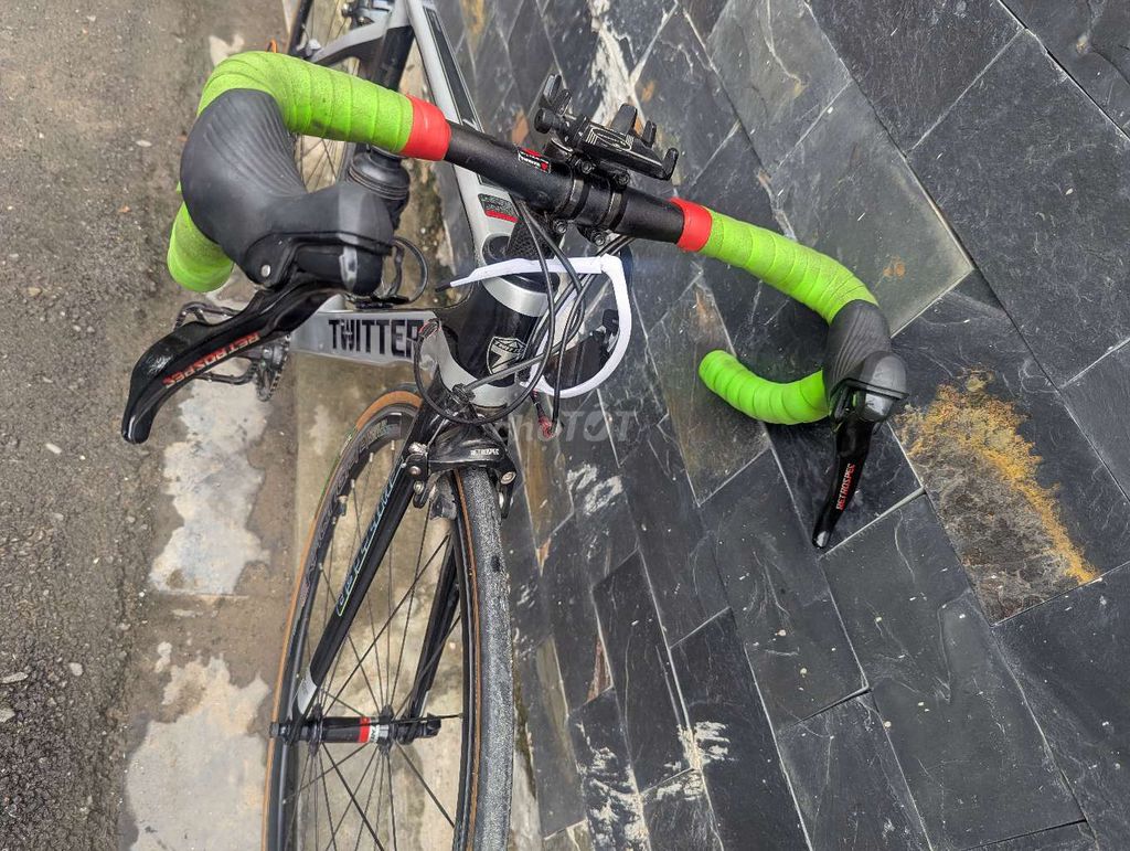 xe đua cacbon twitter T10 pro. Mua bán Xe đạp tại Quận Tây Hồ Hà Nội được đăng bởi nguyễn nam hình 3