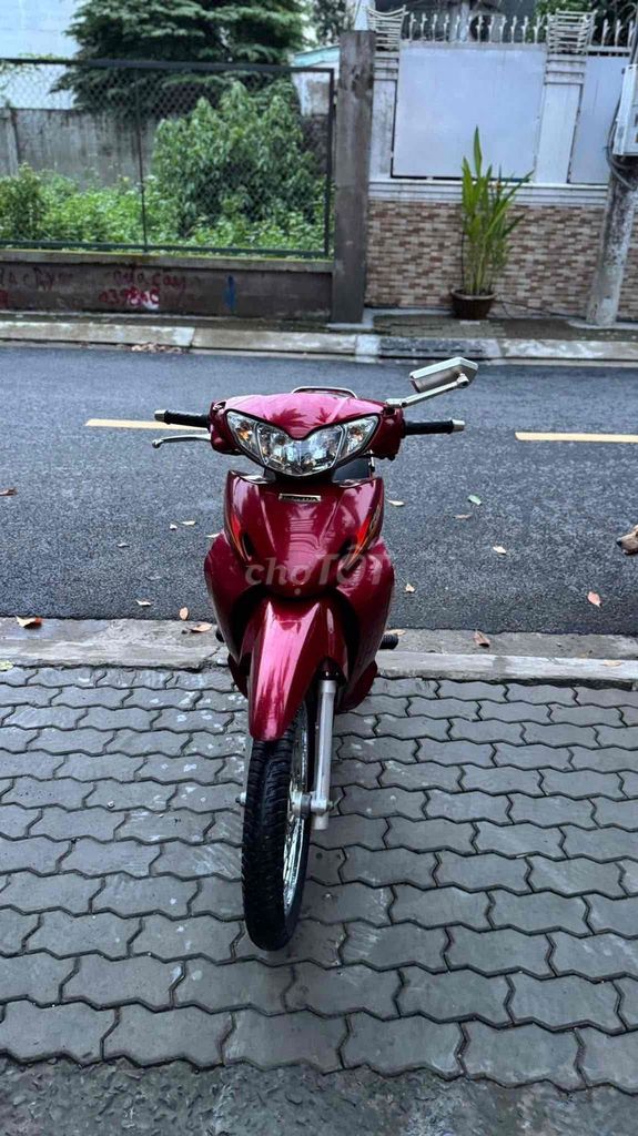 Future 1 2004 form mới. Fu 1. Mua bán Xe máy tại Quận Bình Thạnh Tp Hồ Chí Minh được đăng bởi Quyphan hình 4