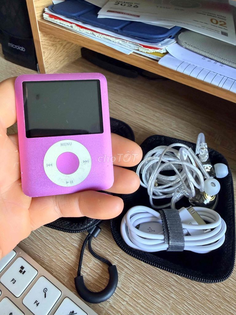 Apple iPod Nano 3 8GB Hồng. Mua bán Tivi, Âm thanh tại Quận Bình Thạnh Tp Hồ Chí Minh được đăng bởi Hoàng hình 1