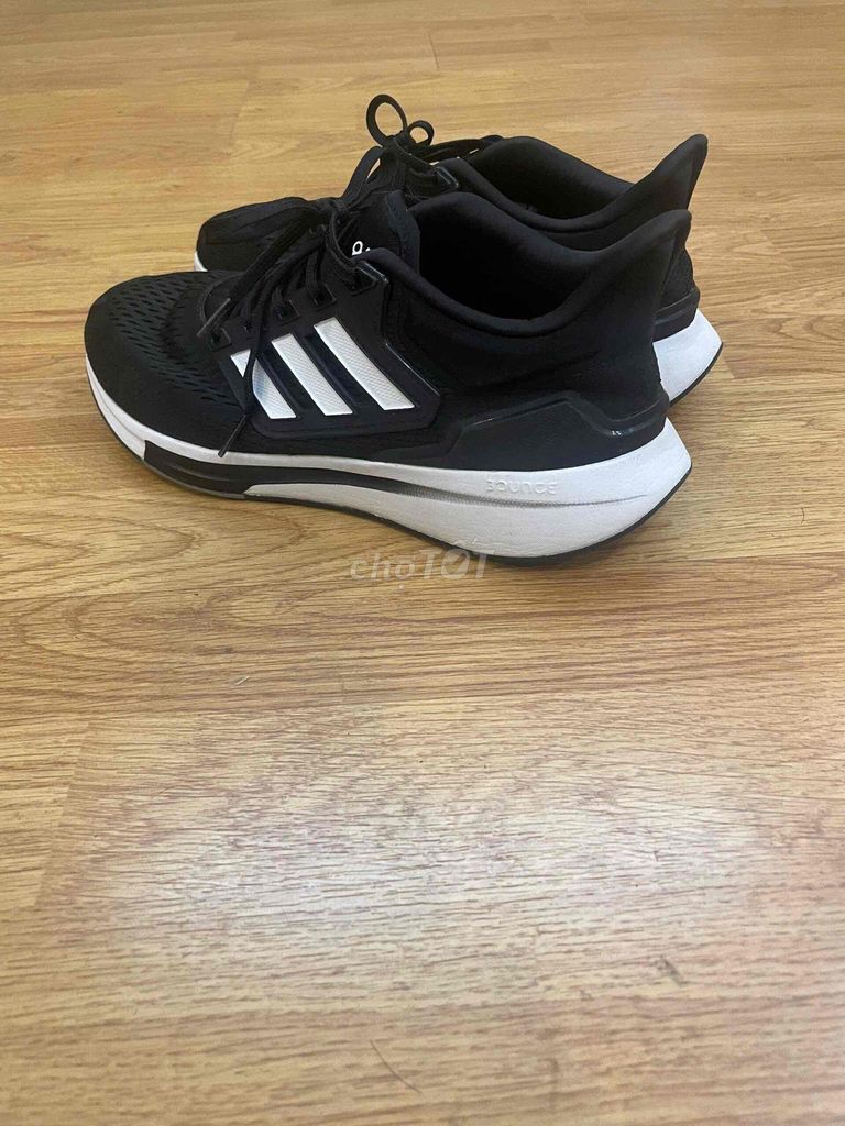 Adidas bản đặc biệt size 43 mới cao