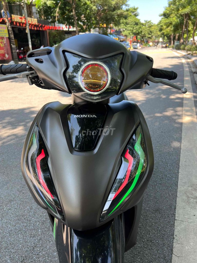 vision 2024 chủ bán 👉Hỗ trợ góp 0 đồng lấy xe. Mua bán Xe máy tại Quận Bắc Từ Liêm Hà Nội được đăng bởi mạnh Vũ hình 2