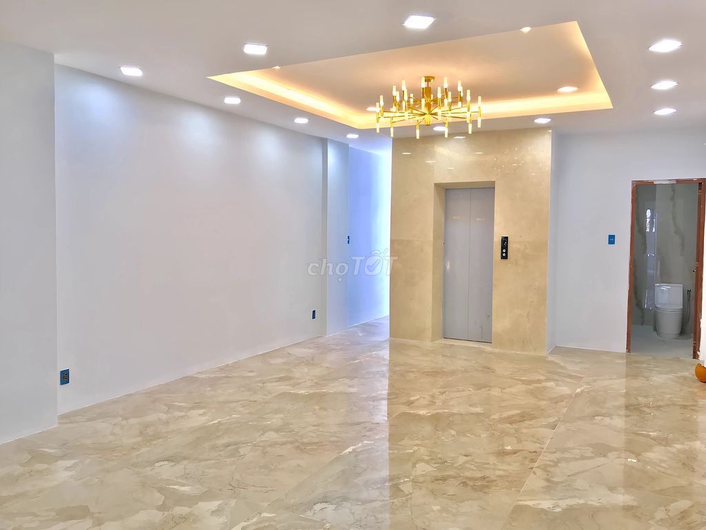 Văn phòng 80m2 giá 22 triệu - cao ốc SaiGon Building 3