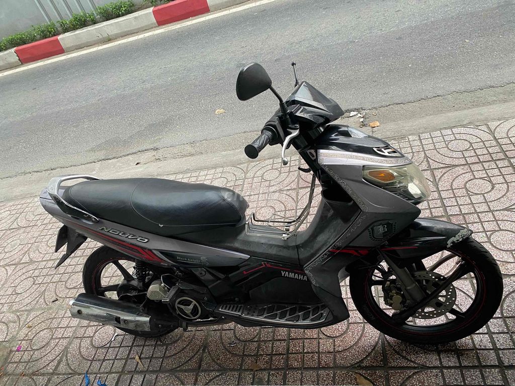 Yamaha Nouvo 3 Xám đen. Mua bán Xe máy tại Quận Gò Vấp Tp Hồ Chí Minh được đăng bởi Phúc Minh hình 1